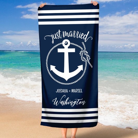 Nautic Navy Blue Anchor and Rope Just Married Strandtuch