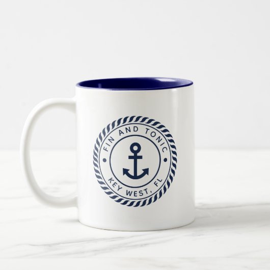 Nautic Navy Blue Anchor Custom Boat Name Zweifarbige Tasse (Links)