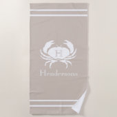 Nautic Sand Tan Taupe White Crab Monogram Name Strandtuch (Vorderseite)