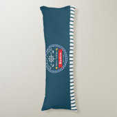 Nautic Voyager Best Sailor Dark Blue Seitenschläferkissen (Vorderseite Vertikal)