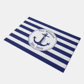 Nautical Anchor Navy Stripes Familienname 24 x 36 Fußmatte (Schrägansicht)