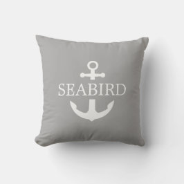 Nautical Anchor White auf Warm Gray. Benutzerdefin Kissen