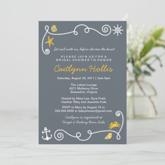 Nautical Beach Gray & Yellow Bridal oder Babydusch Einladung (Stehend Vorderseite)