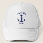 Nautical Blue Anchor Captain Dad Truckerkappe<br><div class="desc">Captain Dad reads the text on this nautical themed hat featuring a navy blue anchor with rope. Perfekt for sea loving dads on Father's Day,  birthdays and other special chance.</div>