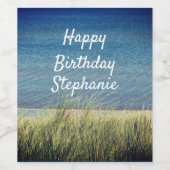 Nautical Blue Happy Birthday Beach Landschaft Cool Weinetikett (Einzelnes Label)
