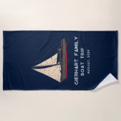 Nautical Family Boat Trip Sailing Swag Strandtuch (Vorderseite)