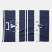 Nautical Navy Blue Sailboat Monogram Name Küche Geschirrtuch (Horizontal)