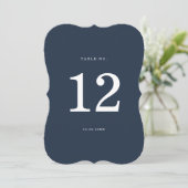 Nautical Navy Stripe Die-Cut Wedding Table Number Einladung (Stehend Vorderseite)
