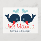 Nautical Red Just Married Wedding Navy Blue Whales Ankündigungspostkarte (Vorderseite)