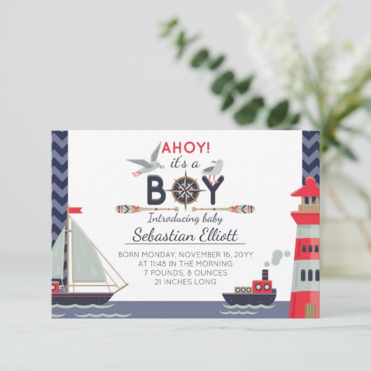 Nautical Sailboat Ahoy Baby Boy Geburtsankündigung Ankündigung (Stehend Vorderseite)