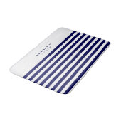 Nautical Stripe Navy Blue Trendy Stilvoll 8 Streif Badematte (Schrägansicht)