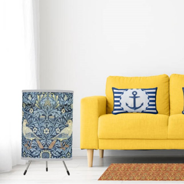 Nautical Theme Blue White Anchor Marine Stripe Lendenkissen (Von Creator hochgeladen)