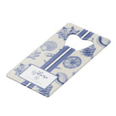 Nautical Themed Blue Seashell Custom Geldbeutel Flaschenöffner (Vorderseite Schrägansicht)