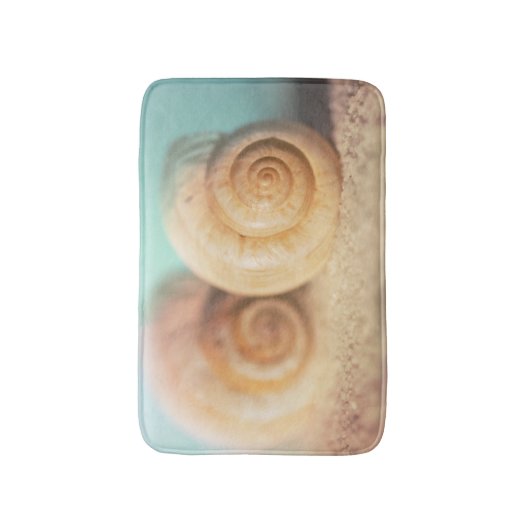 Nautilus-Muscheln auf Strand Badematte (Vorderseite Vertikal)