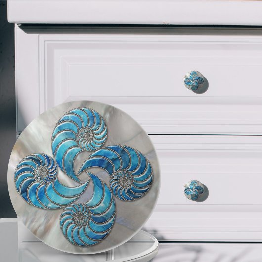 Nautilus-Schale Blaue Marmor und Perlmutt Keramikknauf