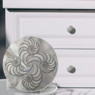 Nautilus-Schale Faux-Perlmutt Keramikknauf