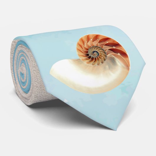 Nautilus Seashell und Sand Krawatte (Gerollt)