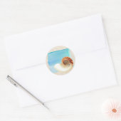 Nautilus Seashell und Sand Runder Aufkleber (Umschlag)