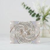 Nautilus Shell - Mother of Pearl and gold Postkarte (Stehend Vorderseite)