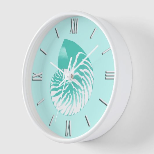 Nautilus shell - turquoise, aqua and white uhr (Winkel)