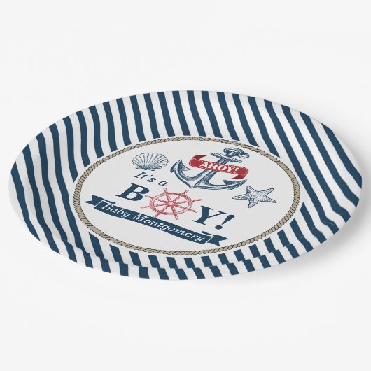 Nautisch ahoi ist es ein pappteller (Schrägansicht)