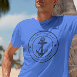 Nautische Ankerbootname - benutzerdefinierte Bootf<br><div class="desc">Geben Sie Ihren Namen und die Position Ihres Bootes oder Kapitäns ein, indem Sie oben auf den Button "Personalisieren" klicken. Set segeln stilvoll mit unserem maßgeschneiderten nautischen Segelschiff-T - Shirt, dem ultimativen Begleiter für Ihre maritimen Abenteuer. Dieses Tee besticht durch ein niedliches Design, das von den Wundern des Ozeans inspiriert...</div>