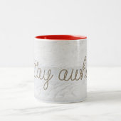 nautische Bleibe-Awhile-SMS auf Holz Zweifarbige Tasse (Mittel)