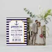 Nautische Navy & White Stripe Anchor Hochzeitsstif Folieneinladung (Stehend vorne)