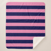 Nautische Streifen Navy Blue und Light Pink Sherpadecke (Vorderseite)