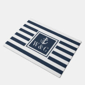 Nautischer Ankermonogramm Navy Blue Stripe Fußmatte (Schrägansicht)