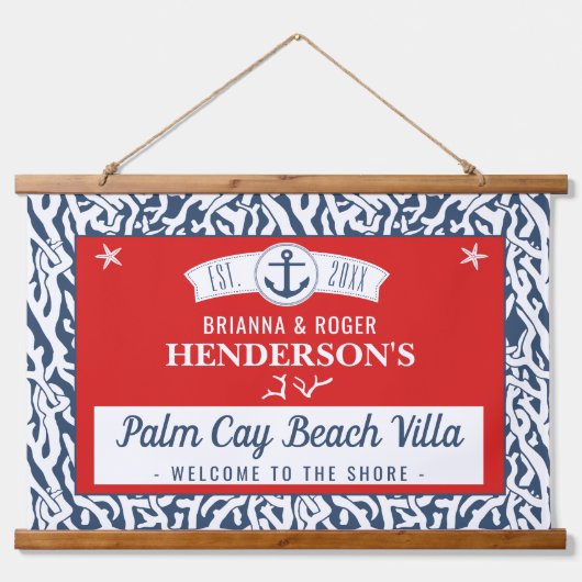 Nautisches Korallenmuster der Red Navy im Beach Ho Wandteppich Mit Holzrahmen (Vorne)