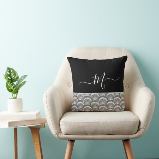 Nautisches Schwarz-weiß Elegantes Monogramm Initia Kissen (Stuhl )