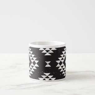 Navajo Geometric: Schwarz-weißes Stamm. Espressotasse