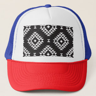 Navajo Geometric: Schwarz-weißes Stamm. Truckerkappe