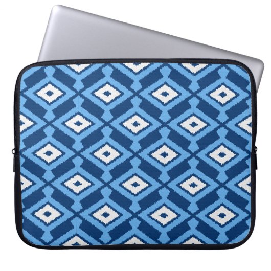 Navajo Ikat Pattern, Indigo und Denim Blue Laptopschutzhülle (Vorderseite)