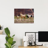 Navajo Pferde laufen kostenlos auf dem Canyon Floo Poster (Heimbüro)