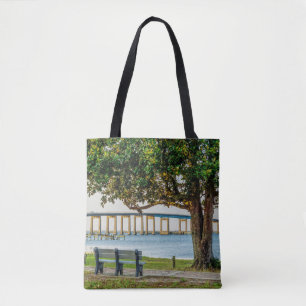 Navarre Park Bench and Bridge Tasche