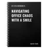 Navigation durch Office Chaos Funny Zitat Notizblock (Vorderseite)