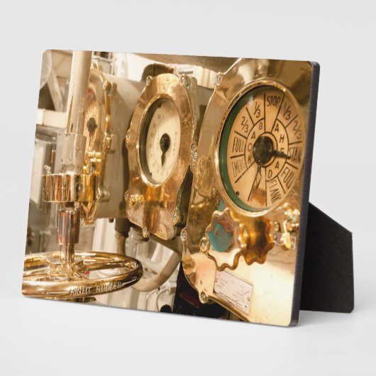 Navigational Gauges and Instruments on Submarine Fotoplatte (Seite)