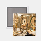 Navigational Gauges and Instruments on Submarine Magnet (Vorderseite/Rückseite)