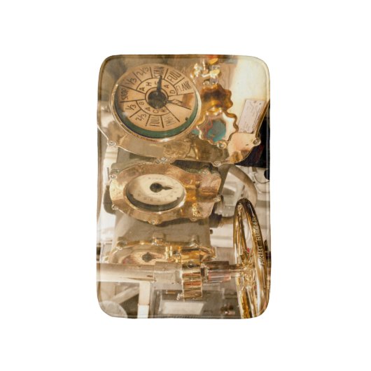 Navigationsmessgeräte und Instrumente auf Badematte (Vorderseite Vertikal)