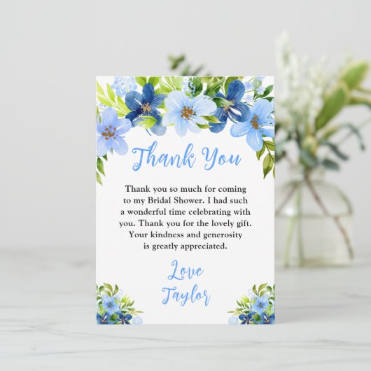 Navy and Baby Blue Floral Bridal Shower Dankeskarte (Stehend Vorderseite)