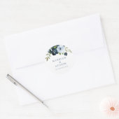 navy and light blue floral wedding runder aufkleber (Umschlag)