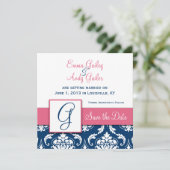 Navy Blau Damast Monogramm G Save the Date Pink (Stehend Vorderseite)