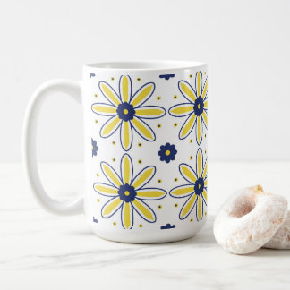 Navy Blau & Gelbe Mittelmeer-Margerite-Kachel Kaffeetasse