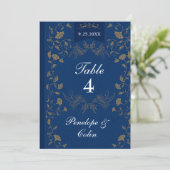 Navy Blau Gold Buchcover Hochzeit Tischnummer (Stehend Vorderseite)