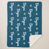 Navy Blau mit Tan Stars Wiederholungsname Sherpadecke (Vorderseite)