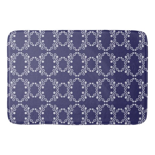 Navy Blau mit weißem geometrischem Muster Bath Mat Badematte (Vorderseite)