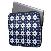 Navy Blau und Weiß Geometrische Blüten Laptopschutzhülle (Vorderseite Links)