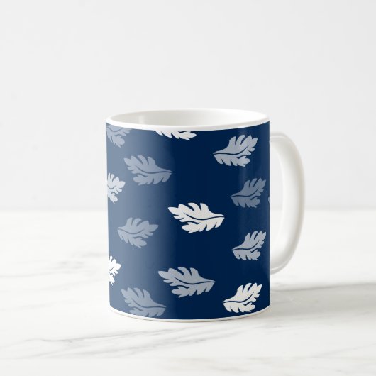Navy Blauer Antiker Blätter Muster Kaffeetasse (VorderseiteRechts)